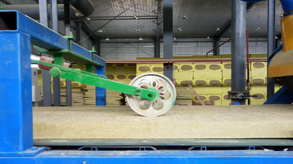 人妻夜夜爽天天爽三区麻豆AV网站