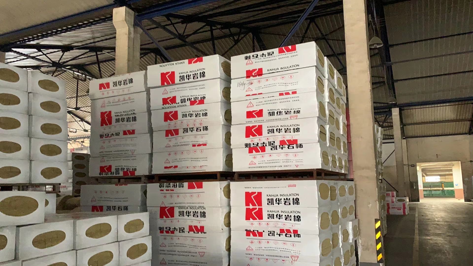 人妻夜夜爽天天爽三区麻豆AV网站